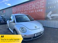 VOLKSWAGEN BEETLE